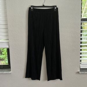 Dressy silky ribbed wide leg Capri